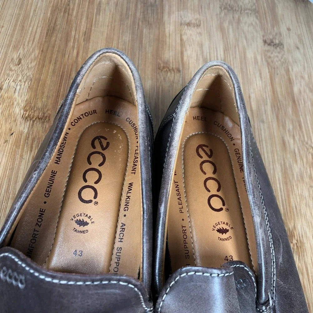 Ecco mens size 43 shoes brown leather Classic Slip on work driving loafers